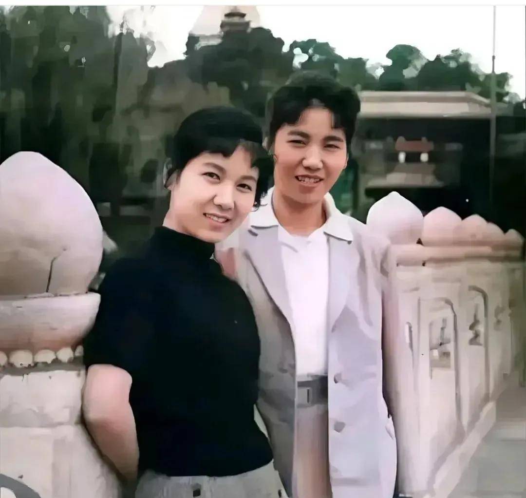 深情缅怀德艺双馨的艺术家新凤霞老师和赵丽蓉老师_张少华_吴欢_丈夫