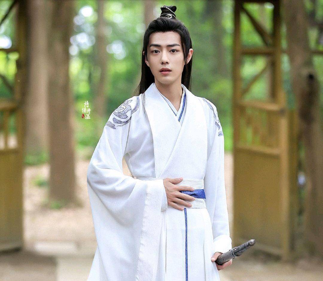 cctv电视剧安利肖战《竹石》,缅怀先烈,致敬英雄,意义非凡_观众_动态