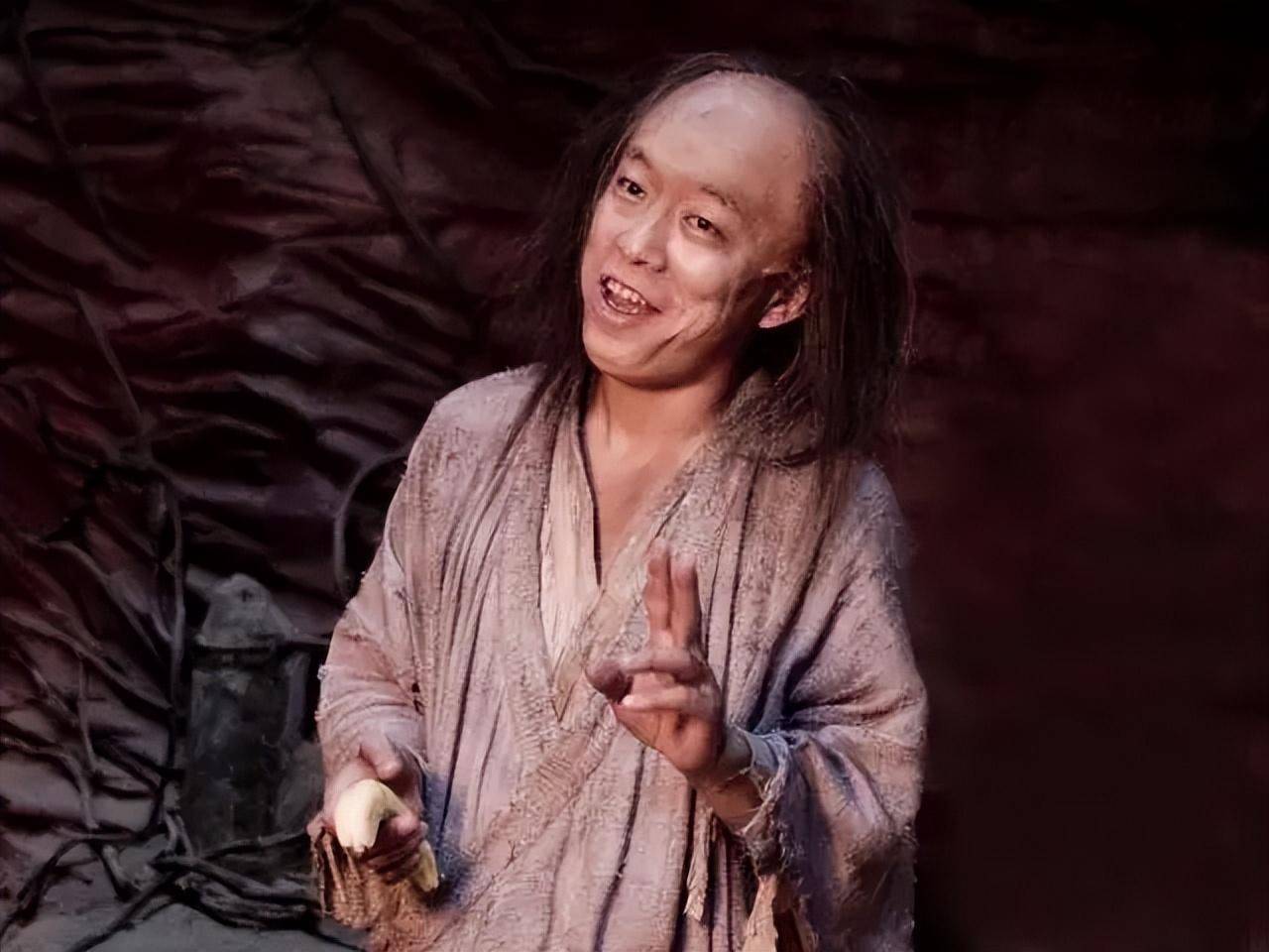 黄渤在电影中饰演了一个与以往孙悟空形象截然不同的孙悟空
