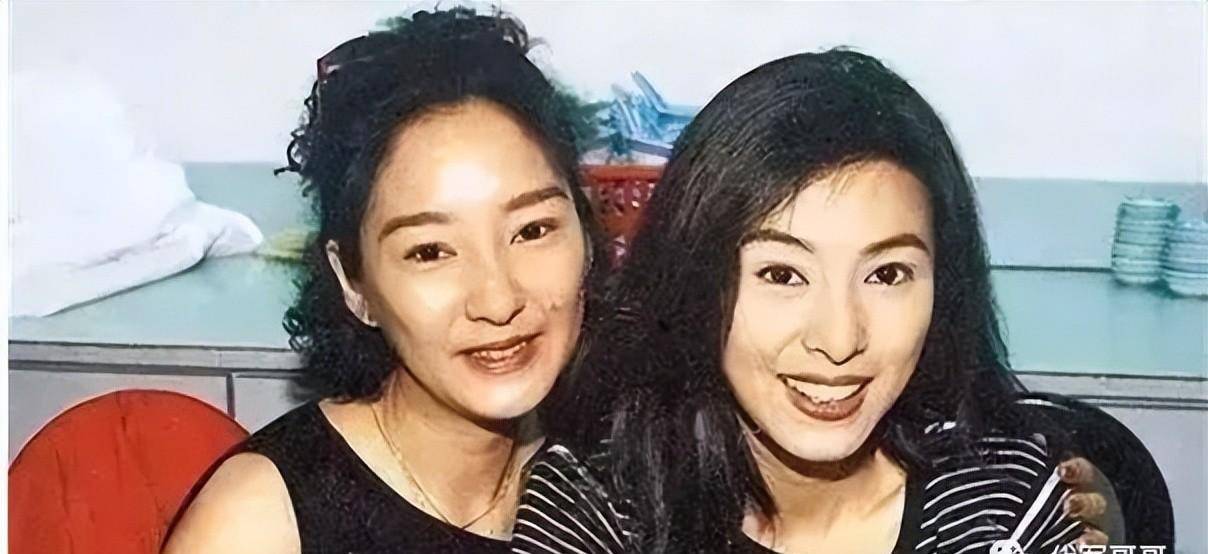 她15岁出道,18岁爱上渣男被骗生女,如今53岁却还是单身?