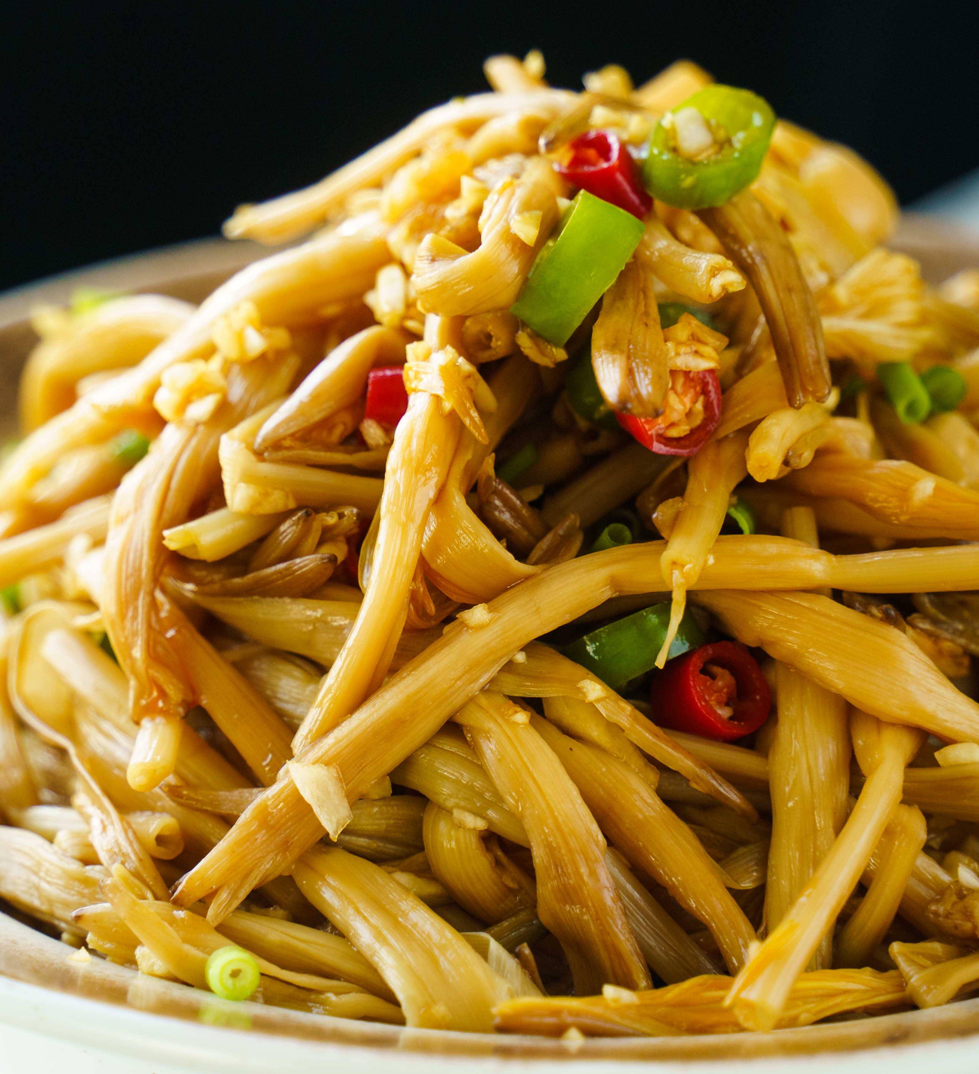 "凉拌黄花菜"怎么拌的?开胃下饭清脆爽口,超低脂肪_口感_功效_酱汁