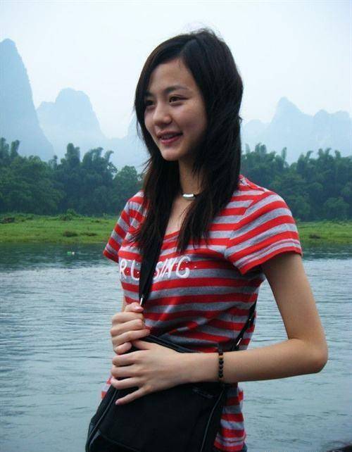 北京大学校花彭高唱,身高171cm,来自湖南长沙.