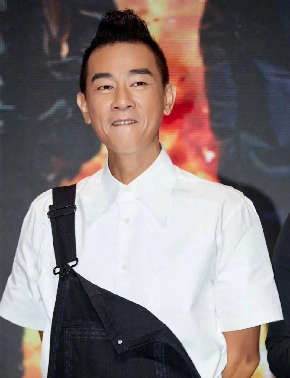陈小春是他女婿,他与女婿相差6岁很尴尬,为女儿女婿带娃心情好_应采儿