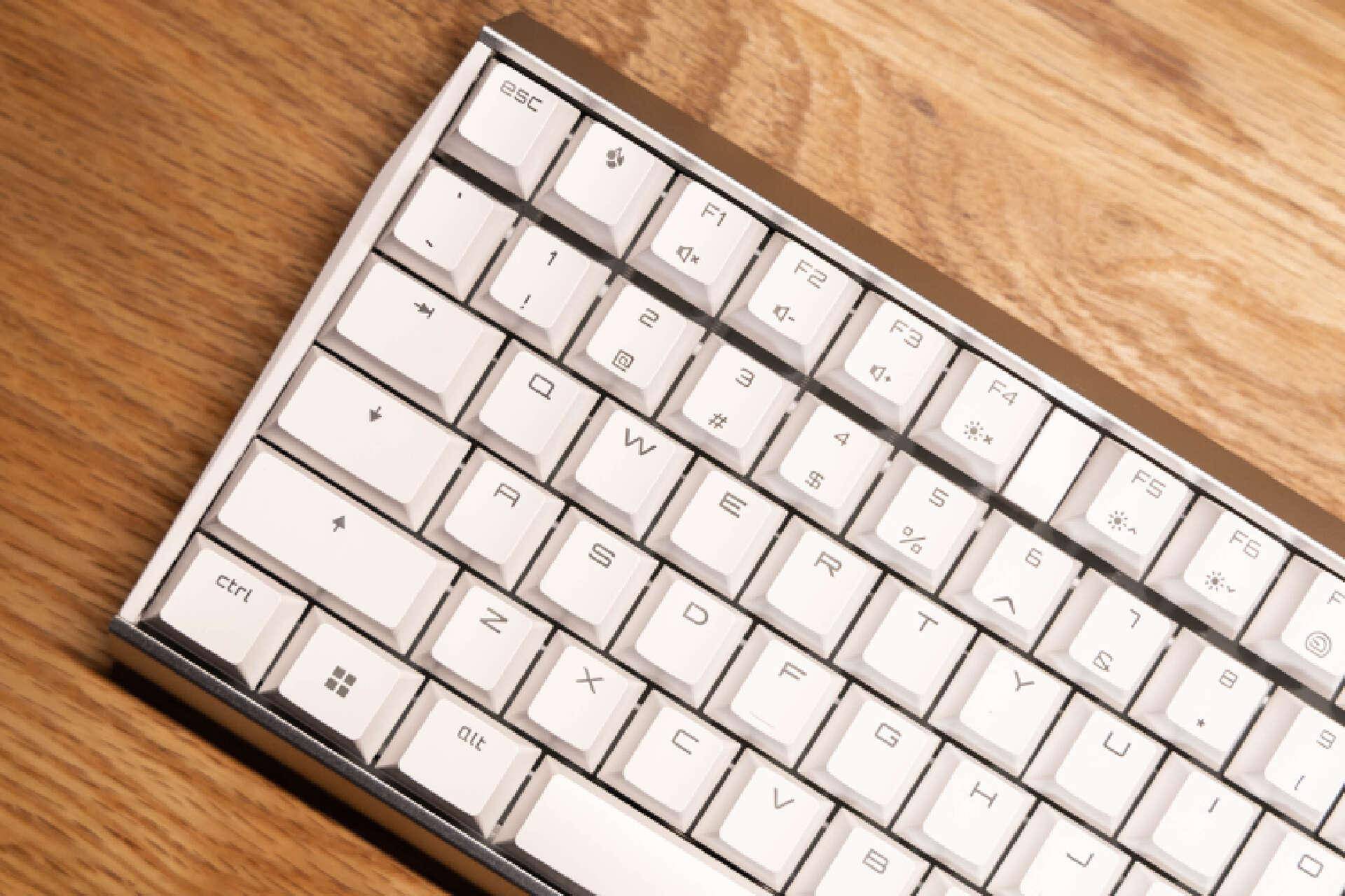 全新玉轴,全球限量999把,cherry mx3.