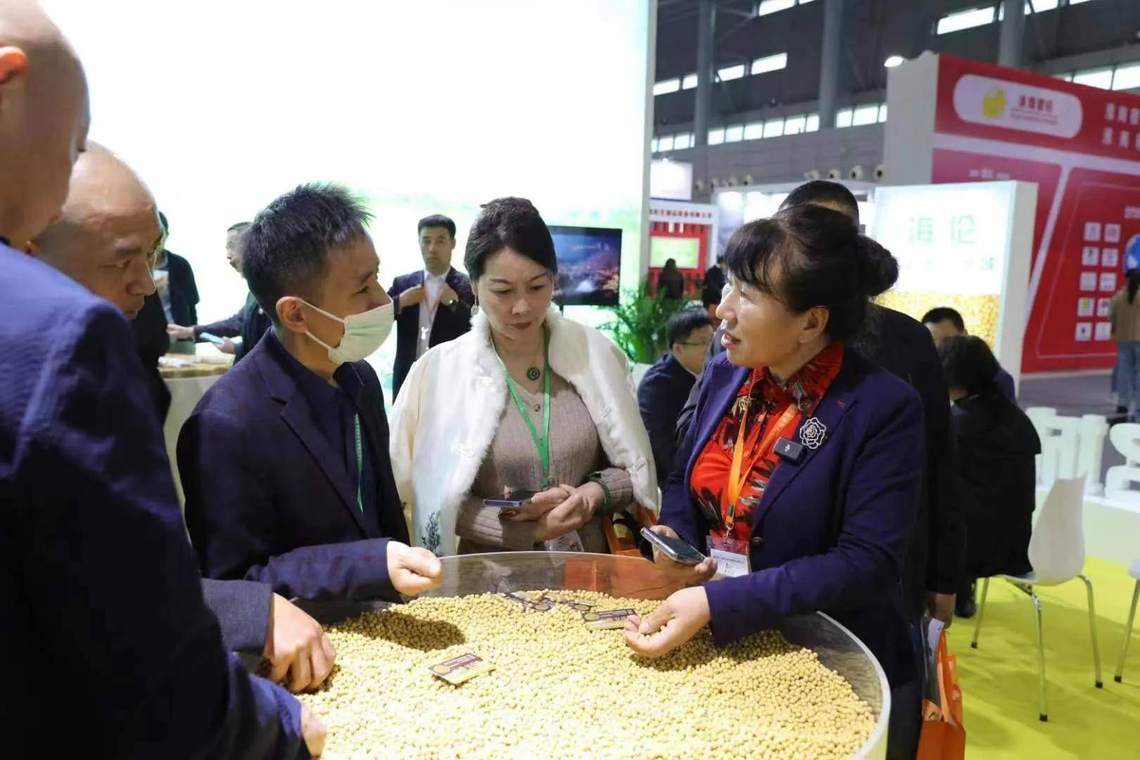 黑龙江省海伦市委市政府作为此次展会的特别协办单位,海伦市副市长