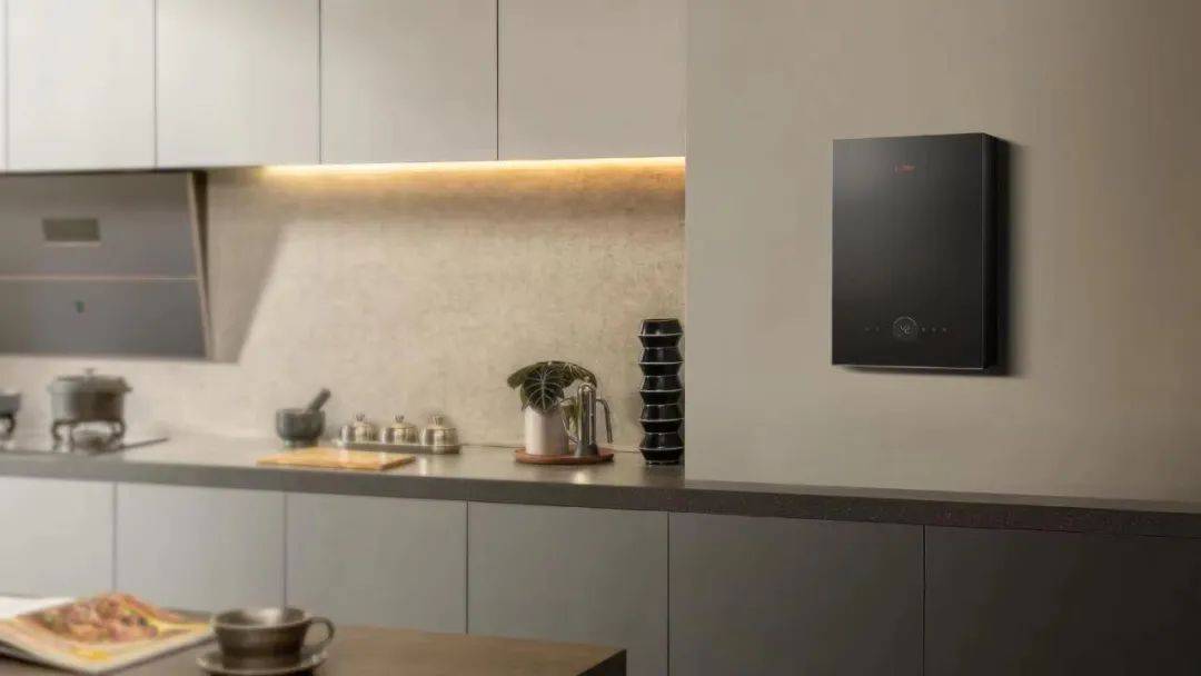 热水器收获转型拐点，方太燃热20年高端持续领跑筑就新周期-家电圈官网