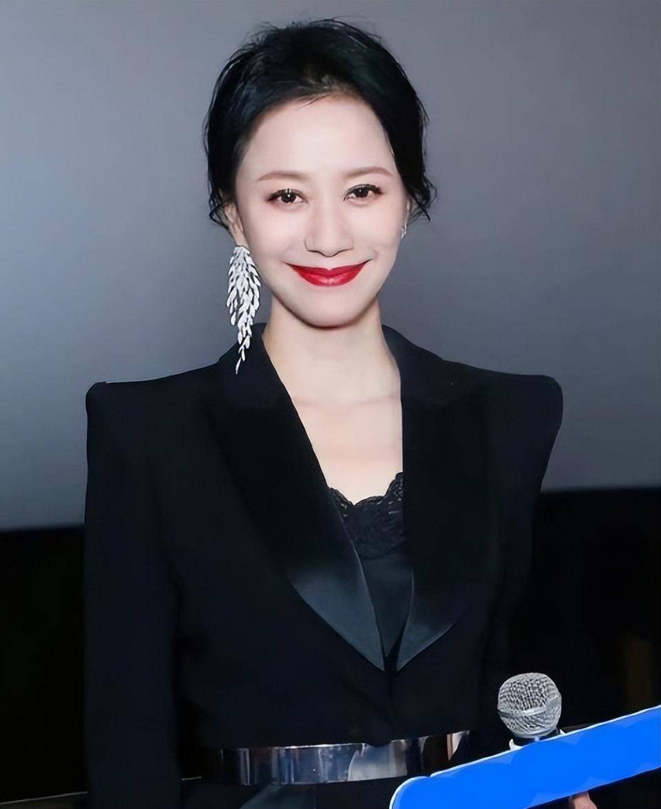 倪虹洁:拍衣服策划大火,祝无双是巅峰,终究逃不过成为综艺咖_沙溢