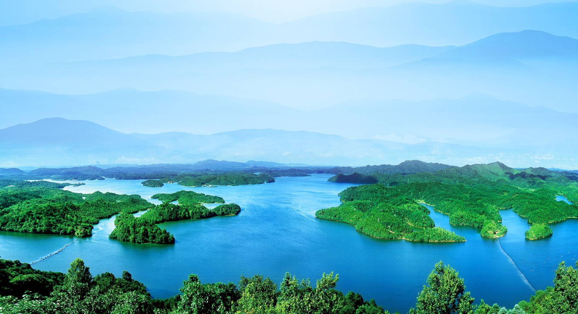 风景如画的仙女湖景区新余市万达美线业有限公司总经理万红飞也有同样