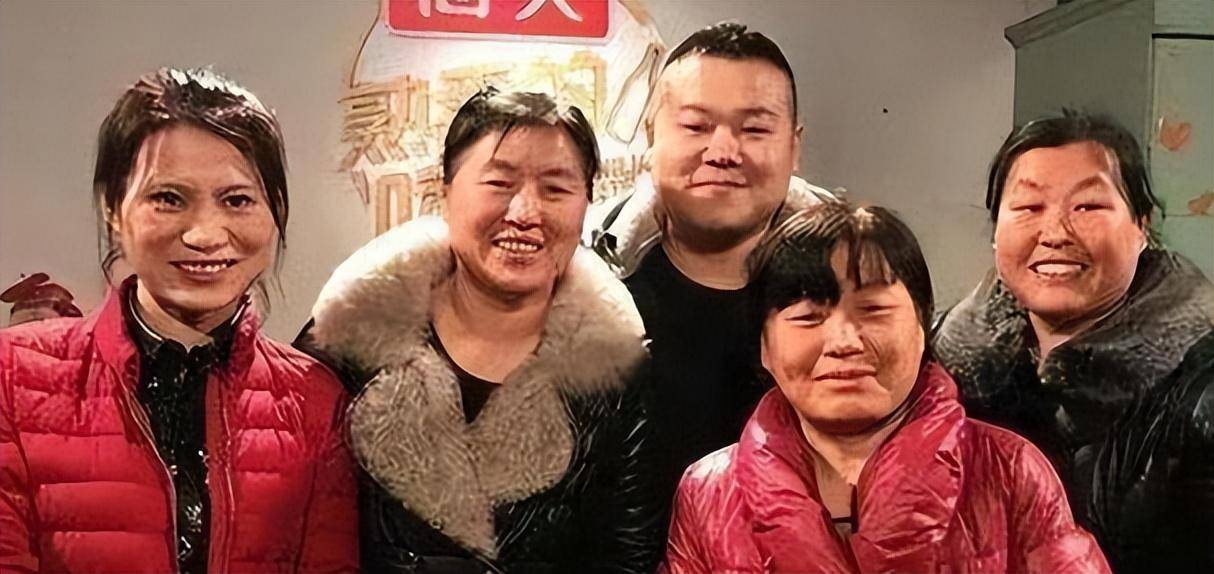 私生子照片疑曝光,连续四年发文为其庆生_岳岳_郭德纲_网友