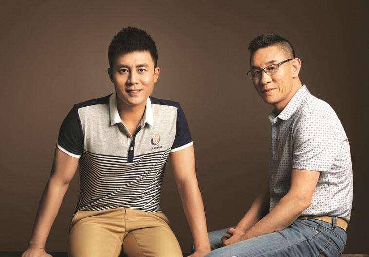 杜淳炫耀他的八块腹肌,从文艺小生到帅气的"硬汉",简直一言难尽_身材