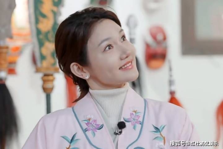 央视《非遗里的中国》主持人调整,龙洋接替撒贝宁亮相周末黄金档_节目_综合_频道