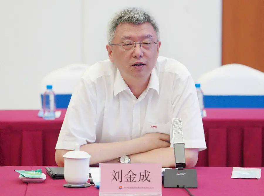 纬锂能的"困境":负债500亿,股价腰折,负债率创4年新高_刘金成_电池