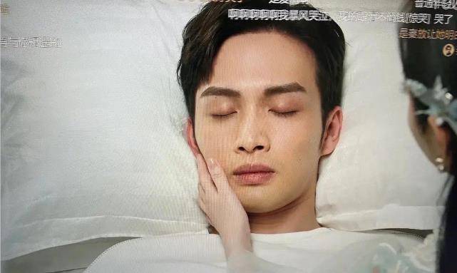 张彬彬回应剧迷热议,猝不及防又多了个热搜,景甜完美"脱身"_雷佳音