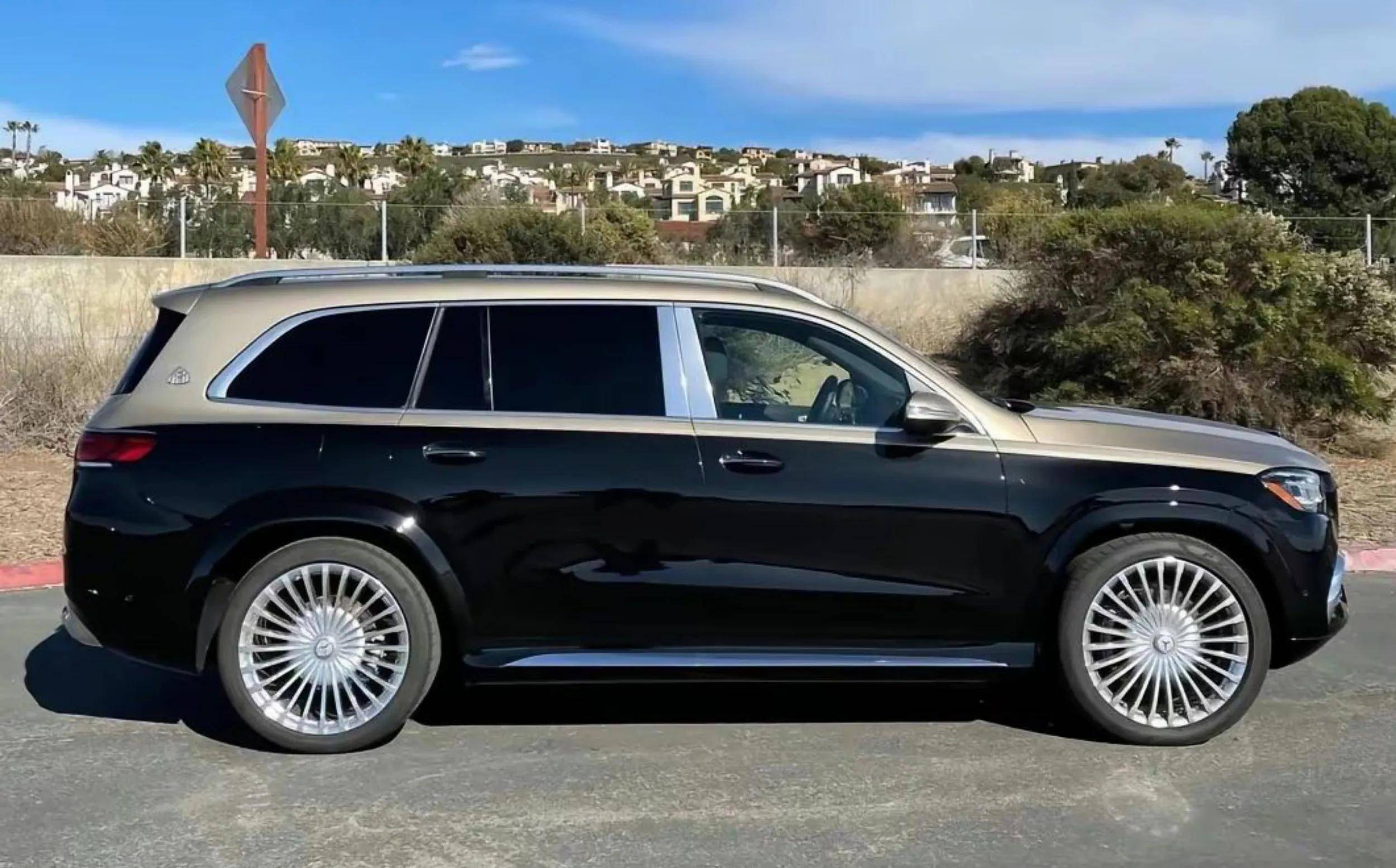 全球最贵的十款豪华suv!一场顶级豪华盛宴,你的梦想之车是?