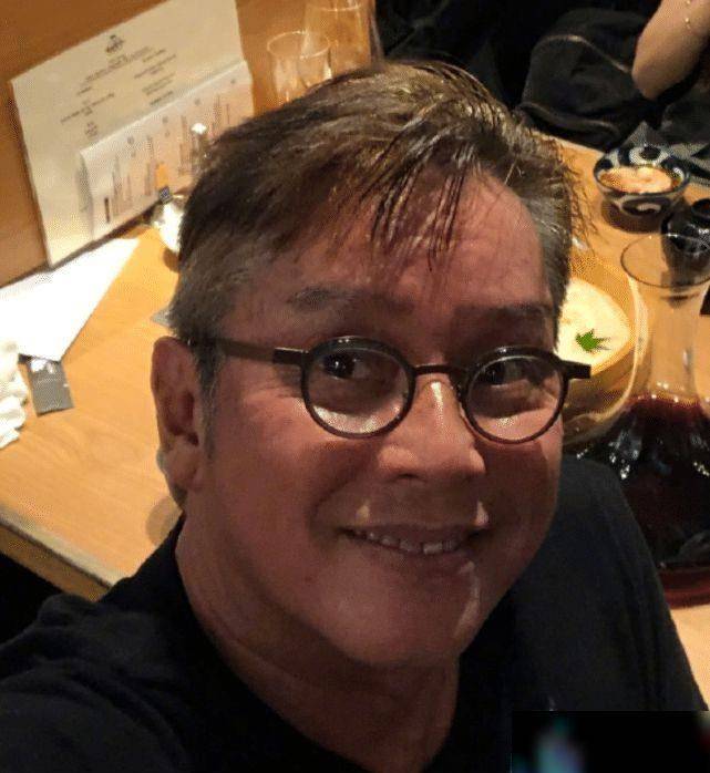 72岁谭咏麟近况触目惊心,瘦小腹大腿犹如十月怀胎,疑患糖尿病