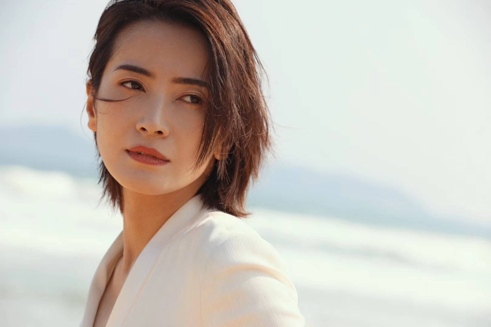 不过话说回来,别看演员李媛的演技过硬,形象出彩,在成为演员之前,她