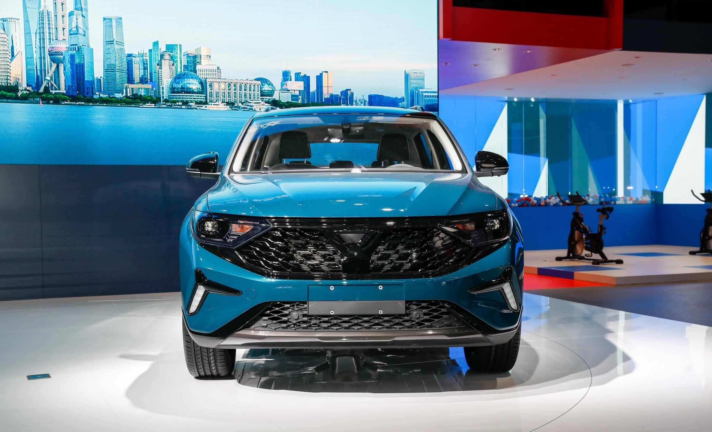 新车丨2023款捷达vs7将于上海车展正式发布,黑化外观很是运动!