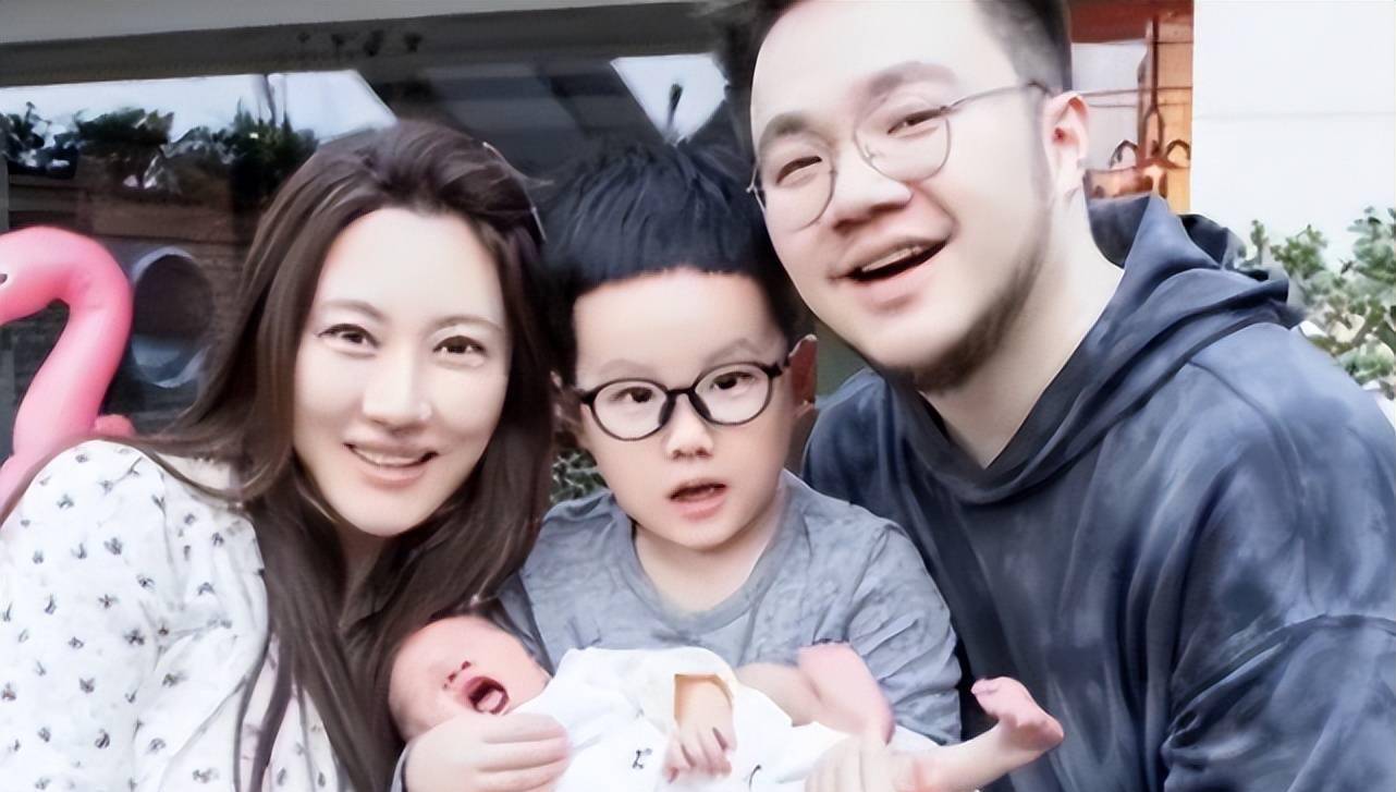 演员宋丹丹:离婚后看清英达,大骂前夫不是人,不让他见孙子_袁钢_表演