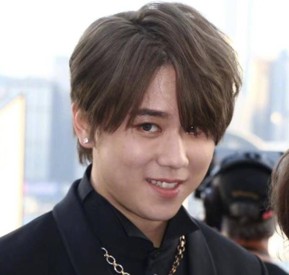 事实证明,mirror成员姜涛成为香港顶流,是港娱衰败的开始_内地_结果