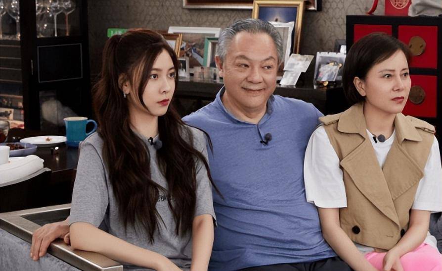 "双标绿茶"宋妍霏:碰瓷张一山叫板佟大为,讨好成龙侄子羞辱杨迪_结果