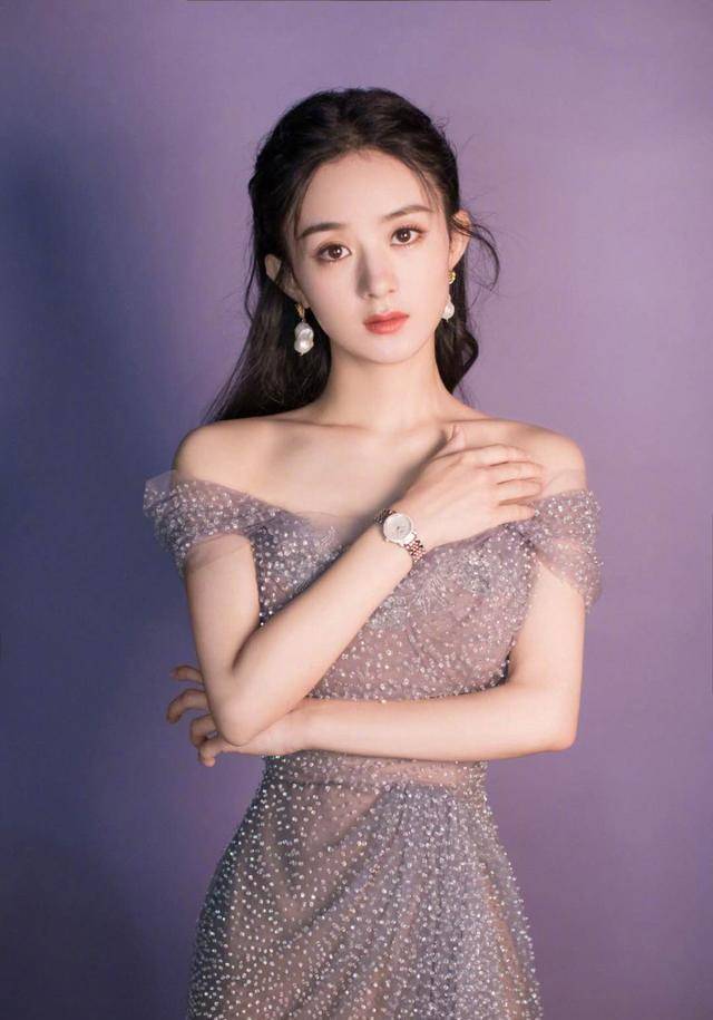 赵丽颖时尚感大爆发!