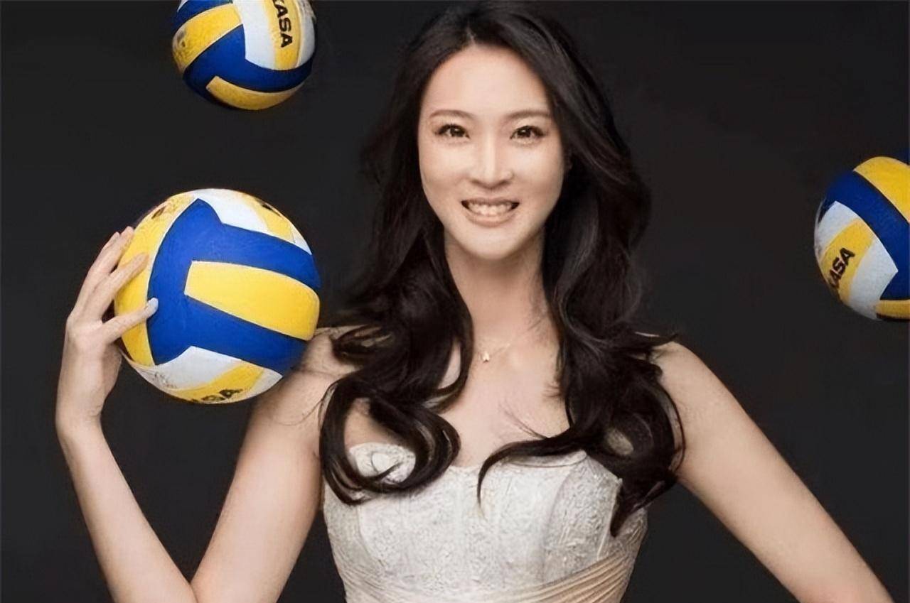 排球女神惠若琪近况:嫁"矮个"博士男子,如今尽显人妻之态_女儿_惠飞