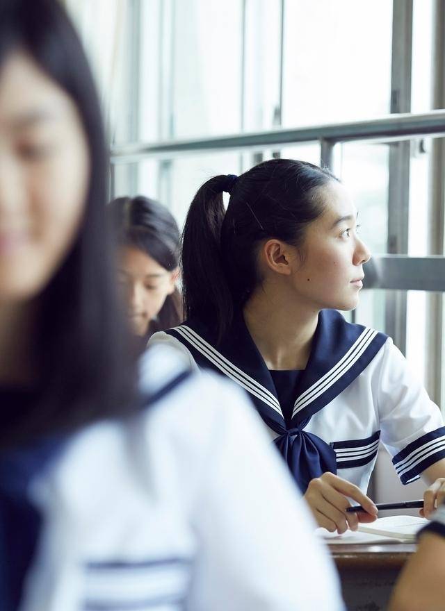 初中生的"早恋倾向",都有哪些,一般有三种_孩子_异性_行为