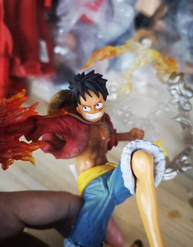 《海贼王》:10块钱的路飞手办,值得入手吗?_网友_动漫_意义