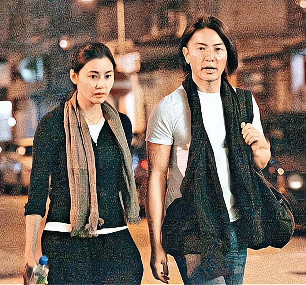 郑伊健演唱会上,女子蒙嘉慧发言全程讲日语!_网友_日本_妻子
