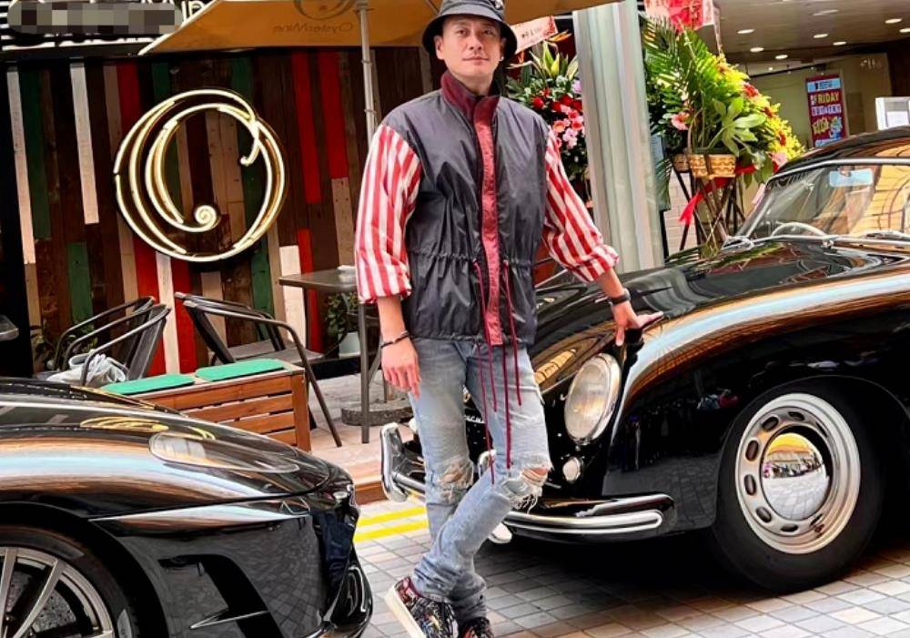经历过疫情考验,黄宗泽把个人餐厅重新装修再开业,身为老板的他,还