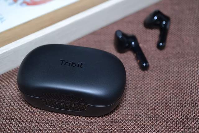 好工好料好耳机 TRIBIT趣倍 FlyBuds C2真无线蓝牙耳机