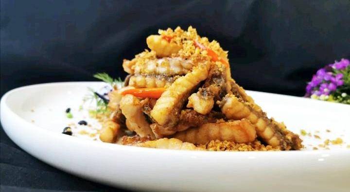 金蒜陈皮脆鲩腩,鲍汁手工蔬菜豆腐,松露煎焗蜜椒排骨_备用_做法_配料