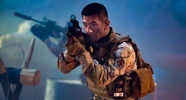 原创他曾是郑伊健的保镖,最穷时妻子嫁给他,如今逆袭