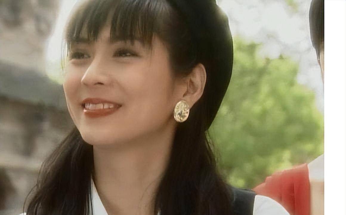 新加坡女星谁最美?_朱乐玲_感觉_郑惠玉