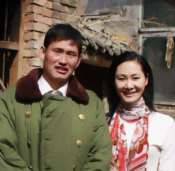 于文华不再沉默,终于坦言与朱之文是什么联系,原来我们都被骗了_八卦