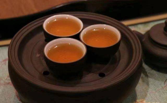 牙疼怎么止疼最快半夜里疼？7个紧急止痛法，快速缓解牙疼-怎么缓解夜间牙痛
