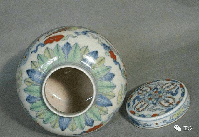 明成化斗彩天字罐成交记录_瓷器_青花_珍品