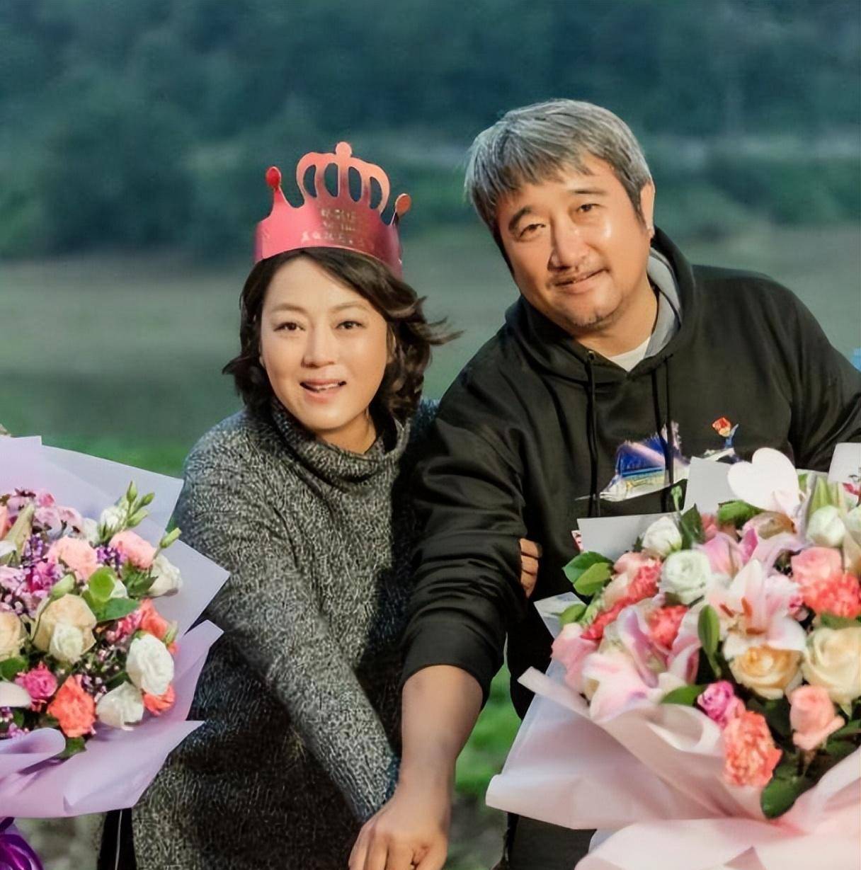 王茜华:我这辈子最正确的决定,就是45岁高龄为小丈夫生儿子_生活_沈航