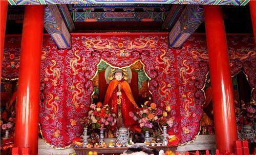 北京北顶娘娘庙京城最牛"钉子户"