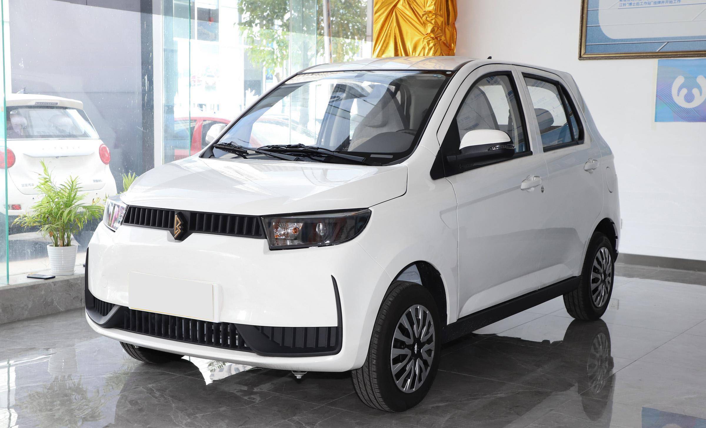 续航不错空间够用,好开好停车,实拍凌宝coco_搜狐汽车_搜狐网