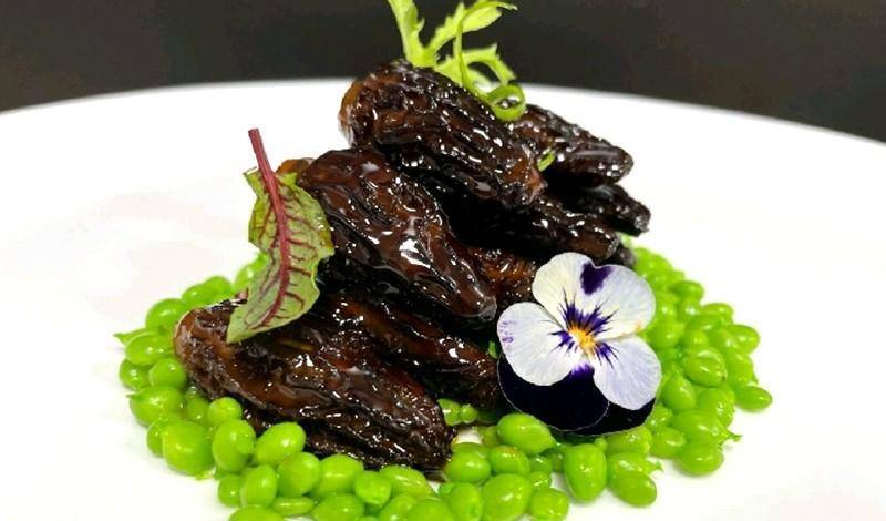 红烧豆蔻鸭,xo酱拌大黄螺,蜜豆羊肚菌_备用_做法_老酒