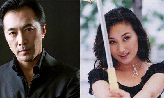 贴心的照顾孩子家庭,而郑晓宁也对这个比自己小10多岁的妻子十分宠爱