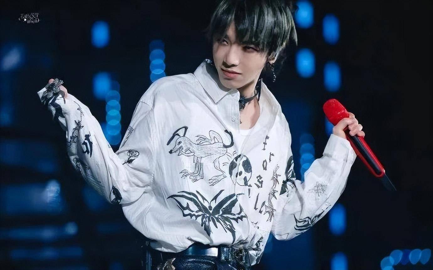 "不要孩子,女友皆分,作品奇怪",33岁华晨宇,该长大了_张碧_人气_生活