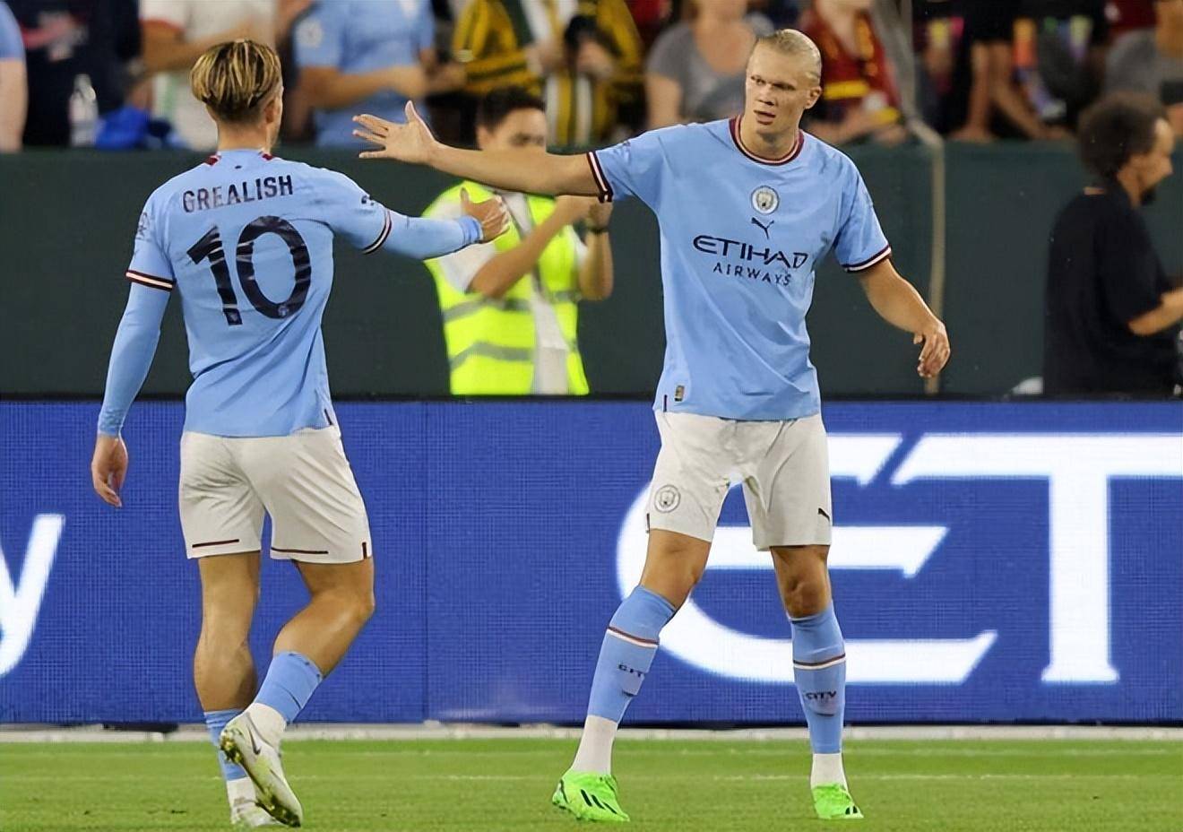 曼城客场小胜富勒姆升至榜首,哈兰德34球追平英超单赛季进球纪录