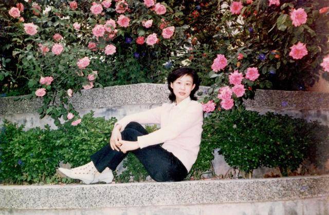 敢指导刘雯穿搭,时髦度吊打宋妍霏_妈妈_晓晓_妹儿