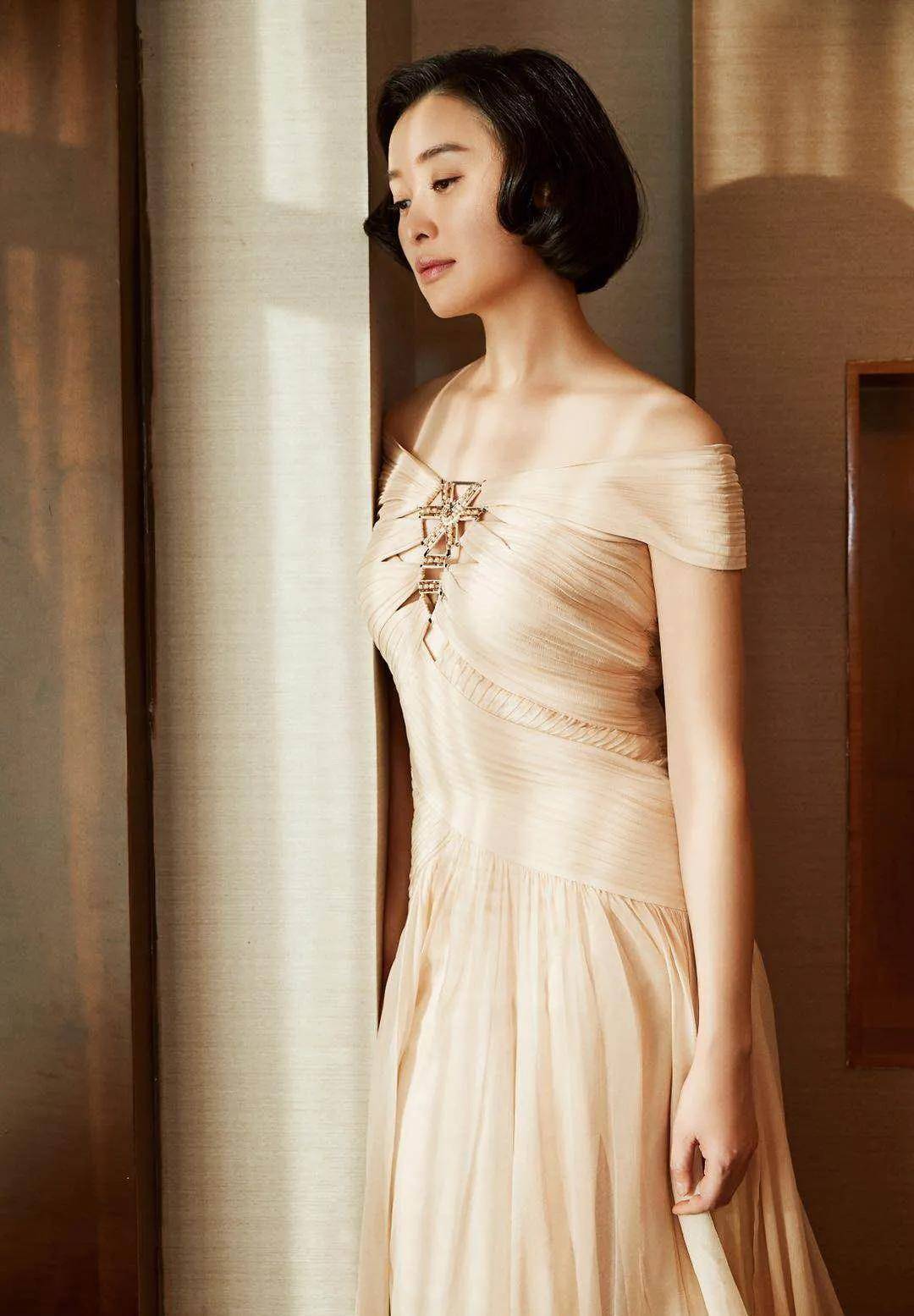 惊艳,靓丽的吴越_极致_好身材_吊带