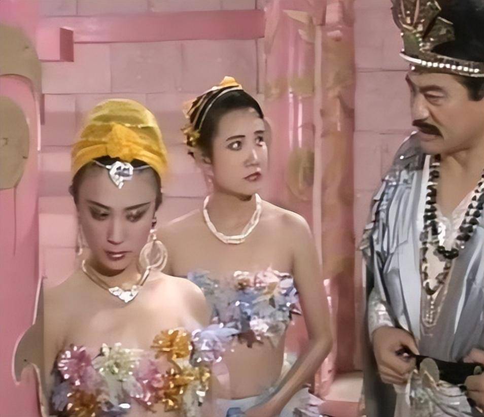 从最美妲己到阶下闪,傅艺伟到底经历了什么?