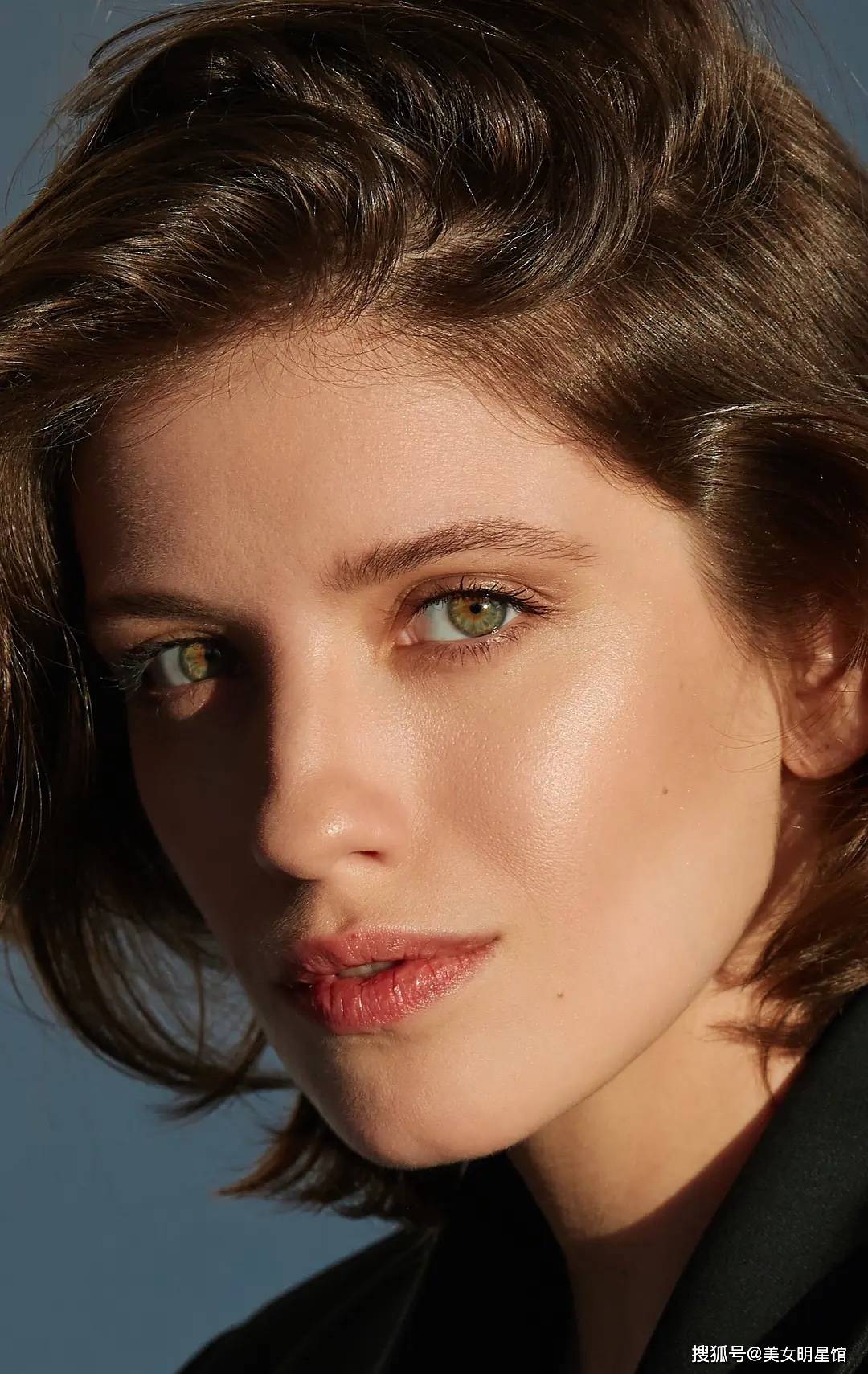 美女明星馆:安娜·奇波夫斯卡娅写真赏