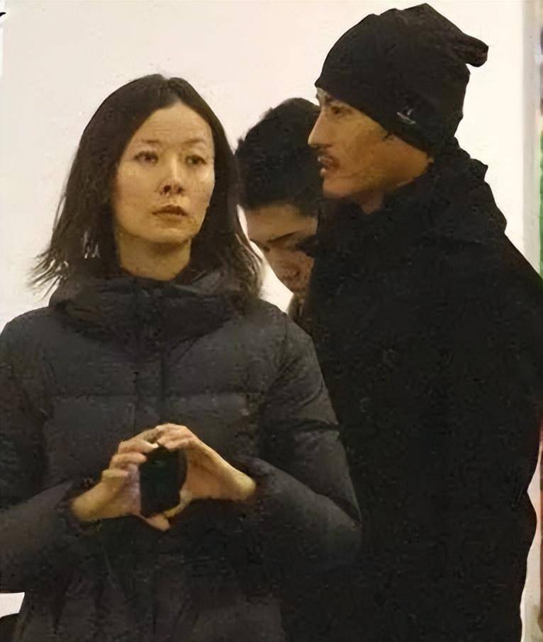 演员耿乐,出身艺术世家,与孔琳相恋八年无果,如今家庭幸福甜蜜_电影