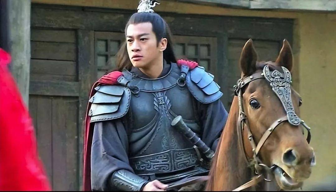 在《楚汉传奇》中饰演西楚霸王项羽,连刘邦的饰演者陈道明都说,他最